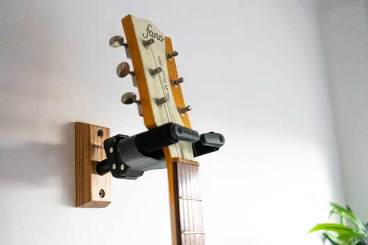 best guitar wall mount uk