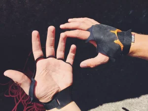 Crack Climbing Gloves