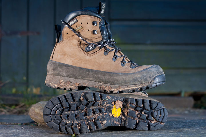 Bestard Boots Review: Buying Tips 2023